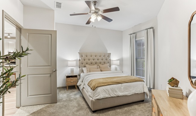 Modern bedroom at Avana Uptown apartments in Atlanta, GA Modern bedroom at Avana Uptown apartments in Atlanta, GA